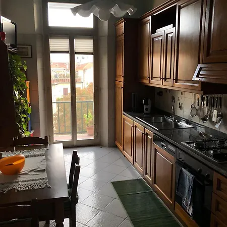 Apartment Serra's - Bright Statuto Area Near Center *